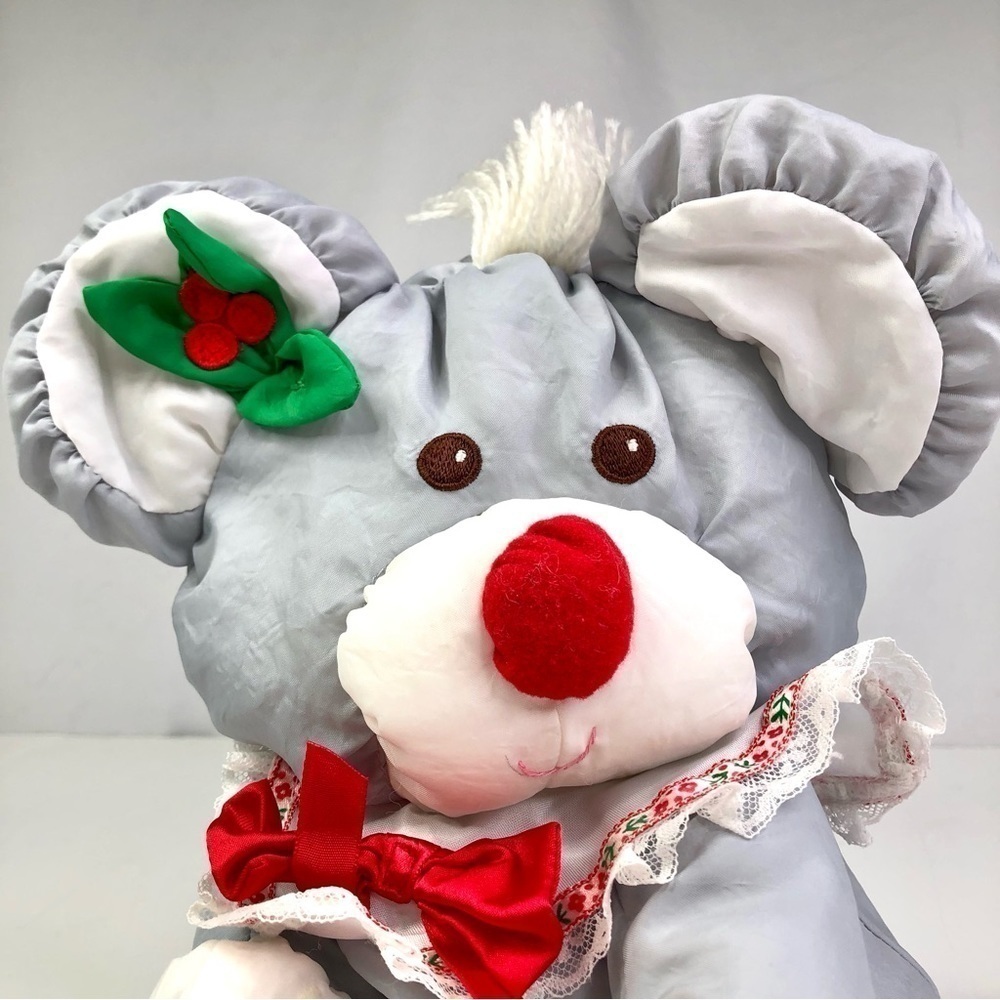 Vintage Christmas Puffalump mouse 1987 Fisher Price made in Korea